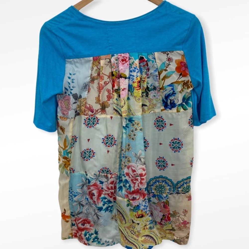Johnny Was Blue Patchwork Printed Back Flowy Shor… - image 2